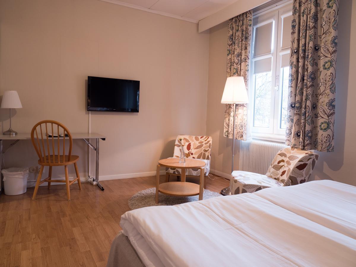Hotel Aberg Centralhotellet Tranås Kültér fotó